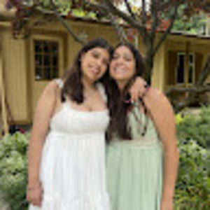 Meet your Posher, Caroline